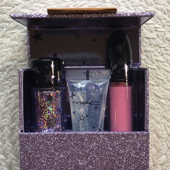 SOLD-MAC Shining Moment Kit - Picture 1 of 6